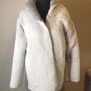 EUC one size Sherpa Jacket